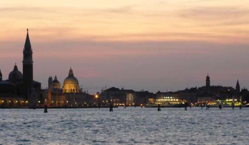 Venice 260